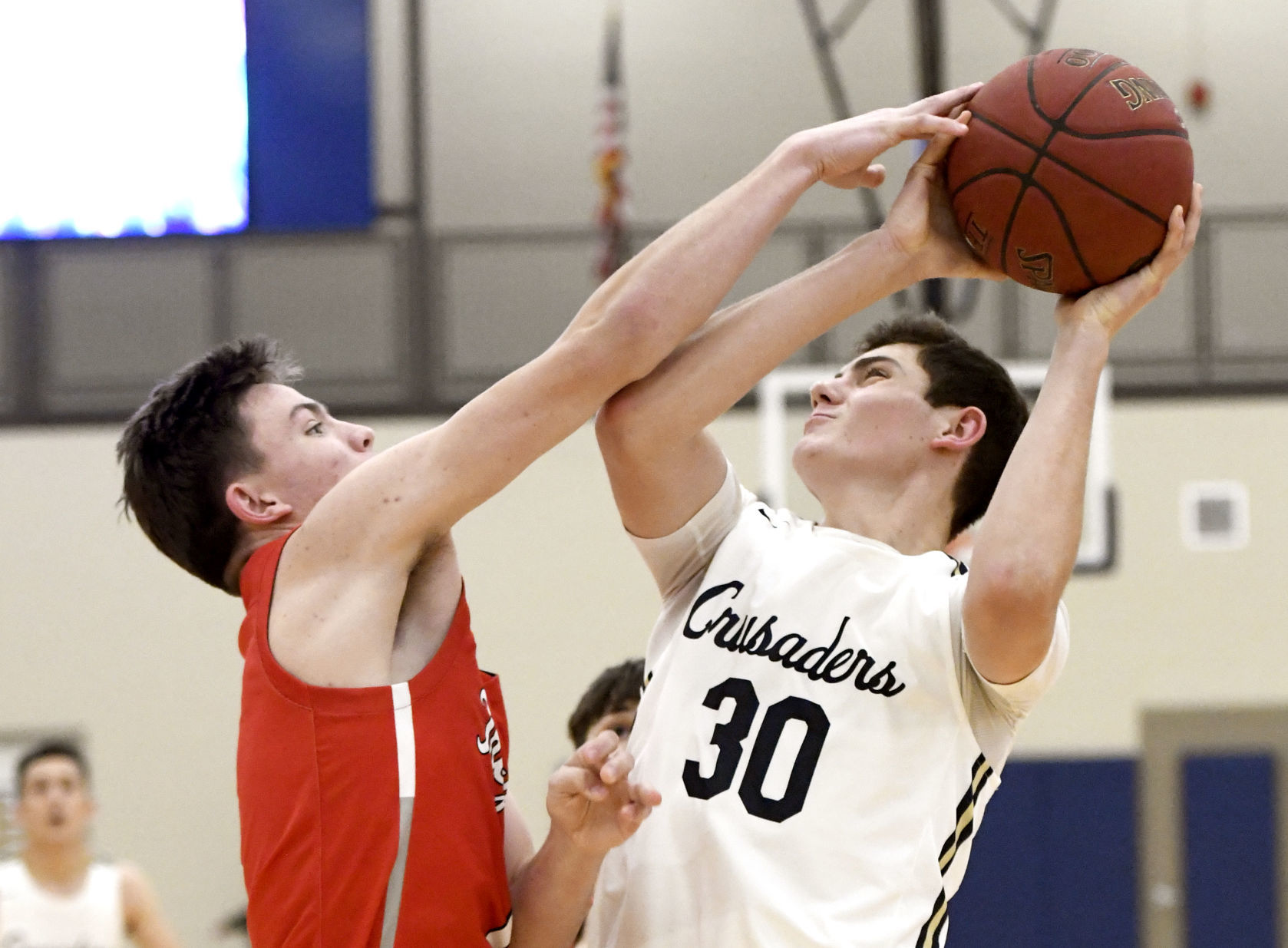Heelan hosts Treynor boys basketball